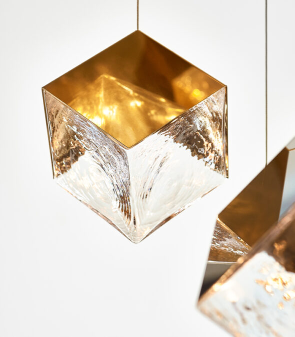 Bomma-pyrit-new-collection-handmade-crystal-pendant-lighting-white-background-gold